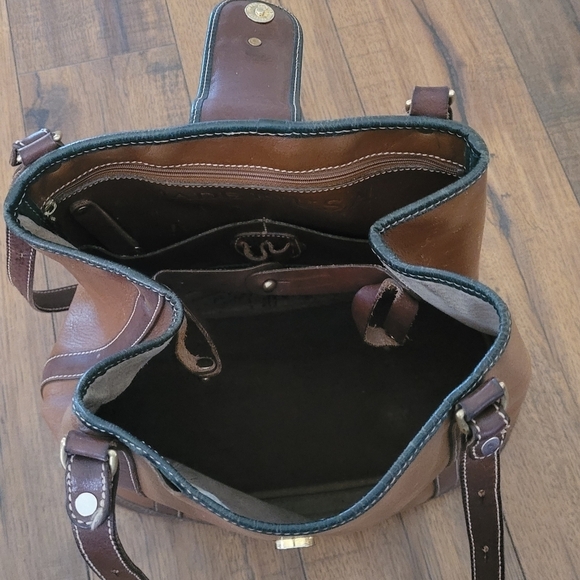 Brahmin Vintage Congac Flower Bucket Bag Green Trim Brass Hardware - Picture 8 of 9